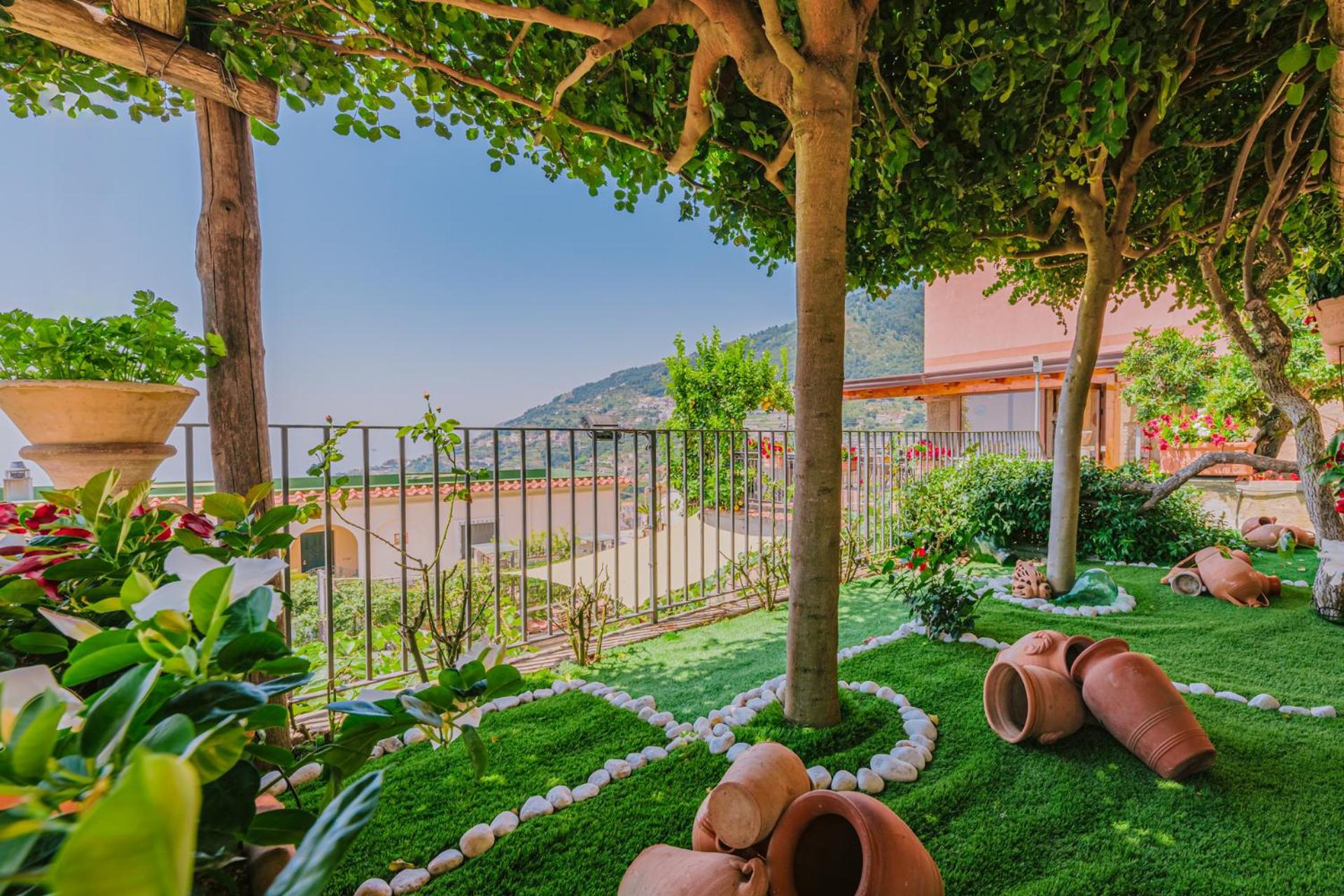 B&B Il Cortile ラヴェッロ エクステリア 写真