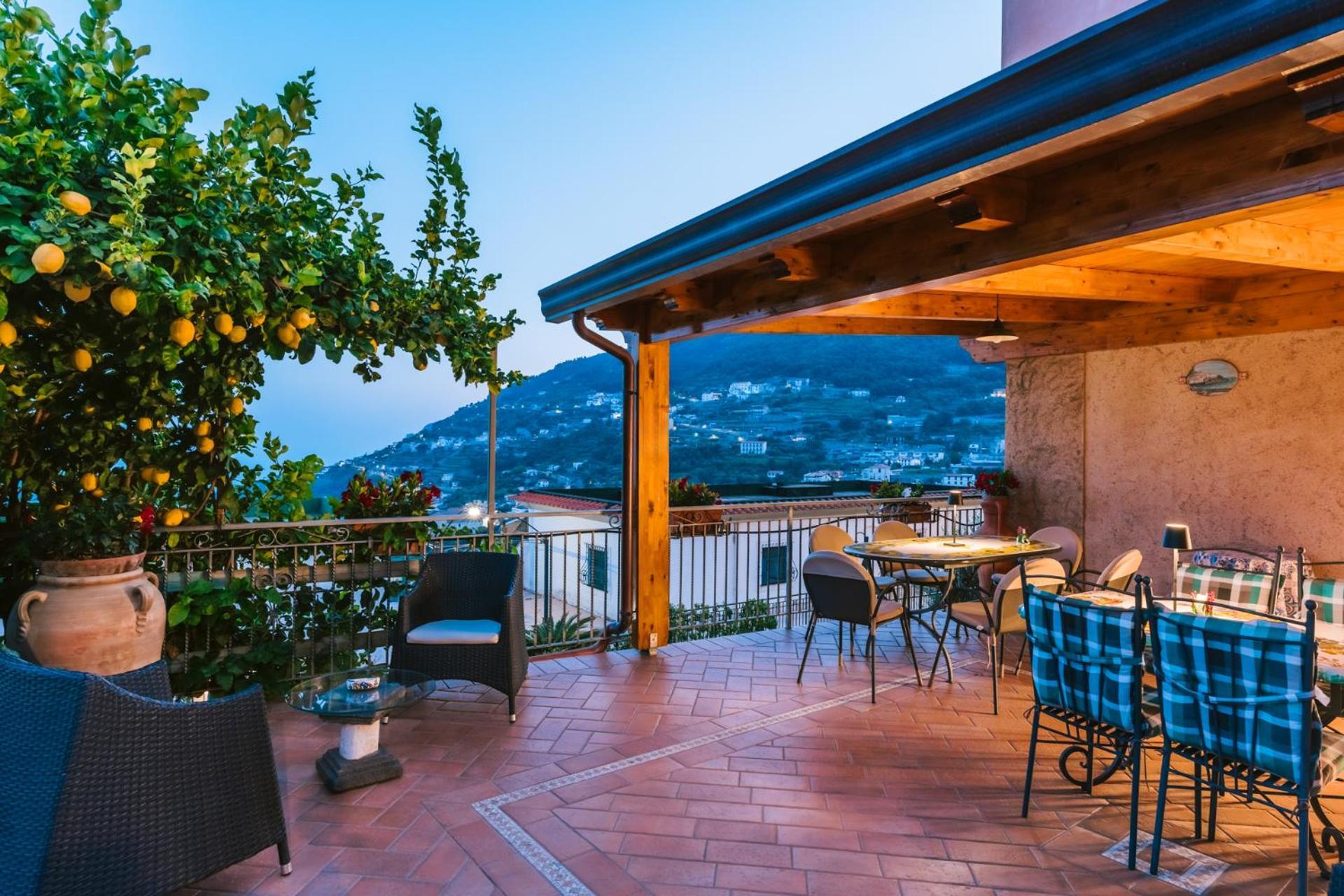 B&B Il Cortile ラヴェッロ エクステリア 写真
